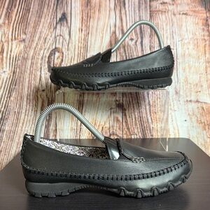 Skechers Bikers Pedestrian Leather Flats Womens Sz 7.5
